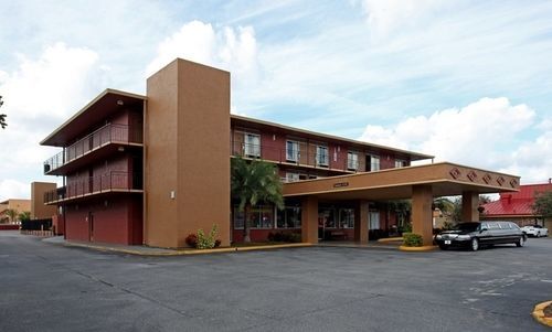 Travelodge By Wyndham Orlando At Heart Of International Drive Exterior foto